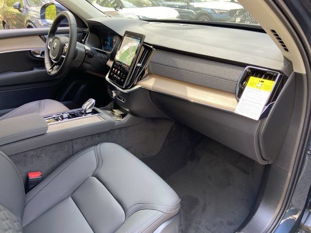 New 2026 Volvo XC90 B6 Plus w/ Protection Package AWD/4WD image 19