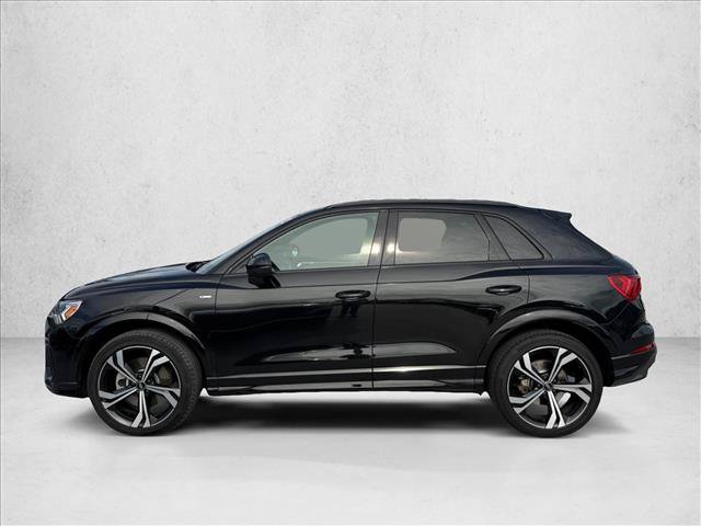 Used 2023 Audi Q3 2.0T Premium Plus w/ Premium Plus Package AWD/4WD image 9