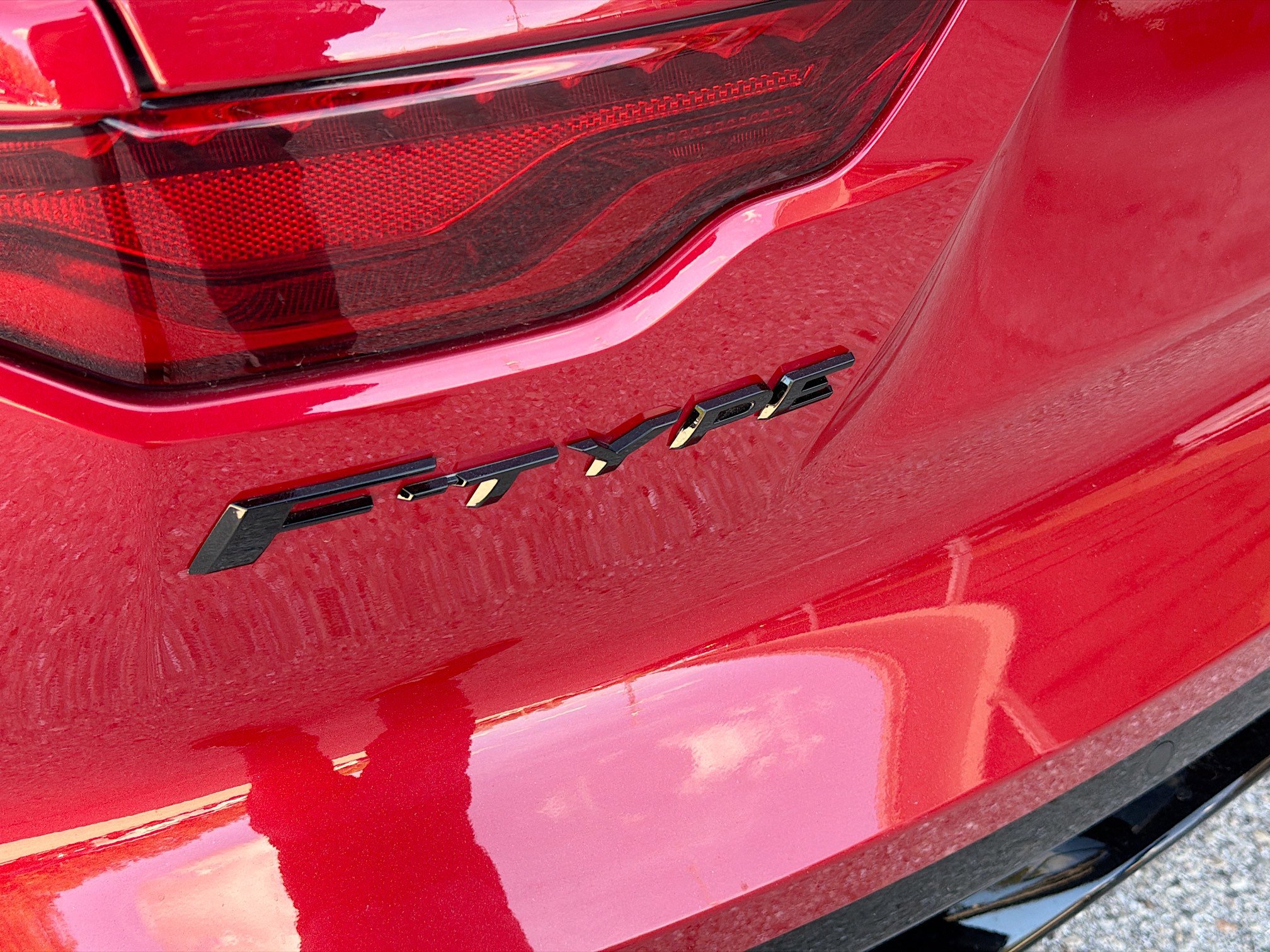 Used 2023 Jaguar F-TYPE Convertible image 11