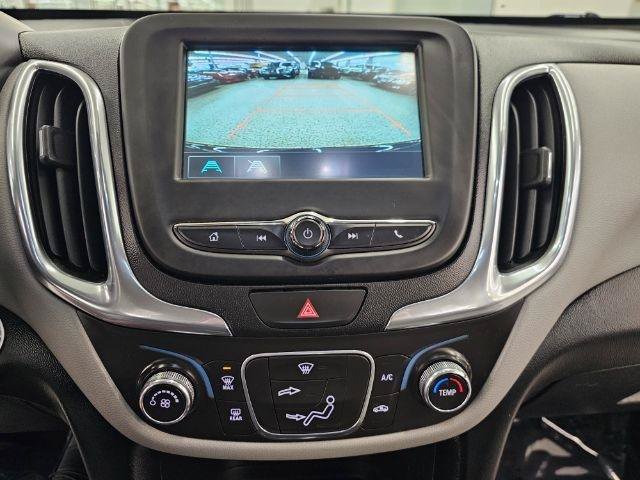 Used 2018 Chevrolet Equinox LS FWD image 24