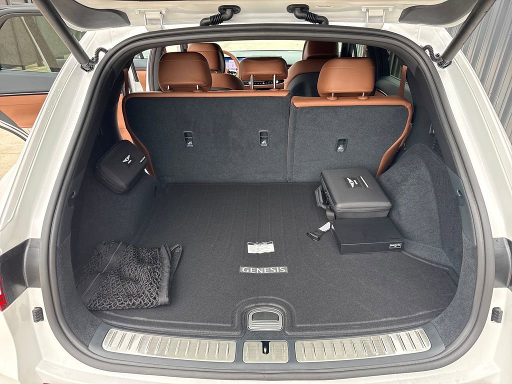 New 2026 Genesis GV70 2.5T Advanced AWD/4WD image 13