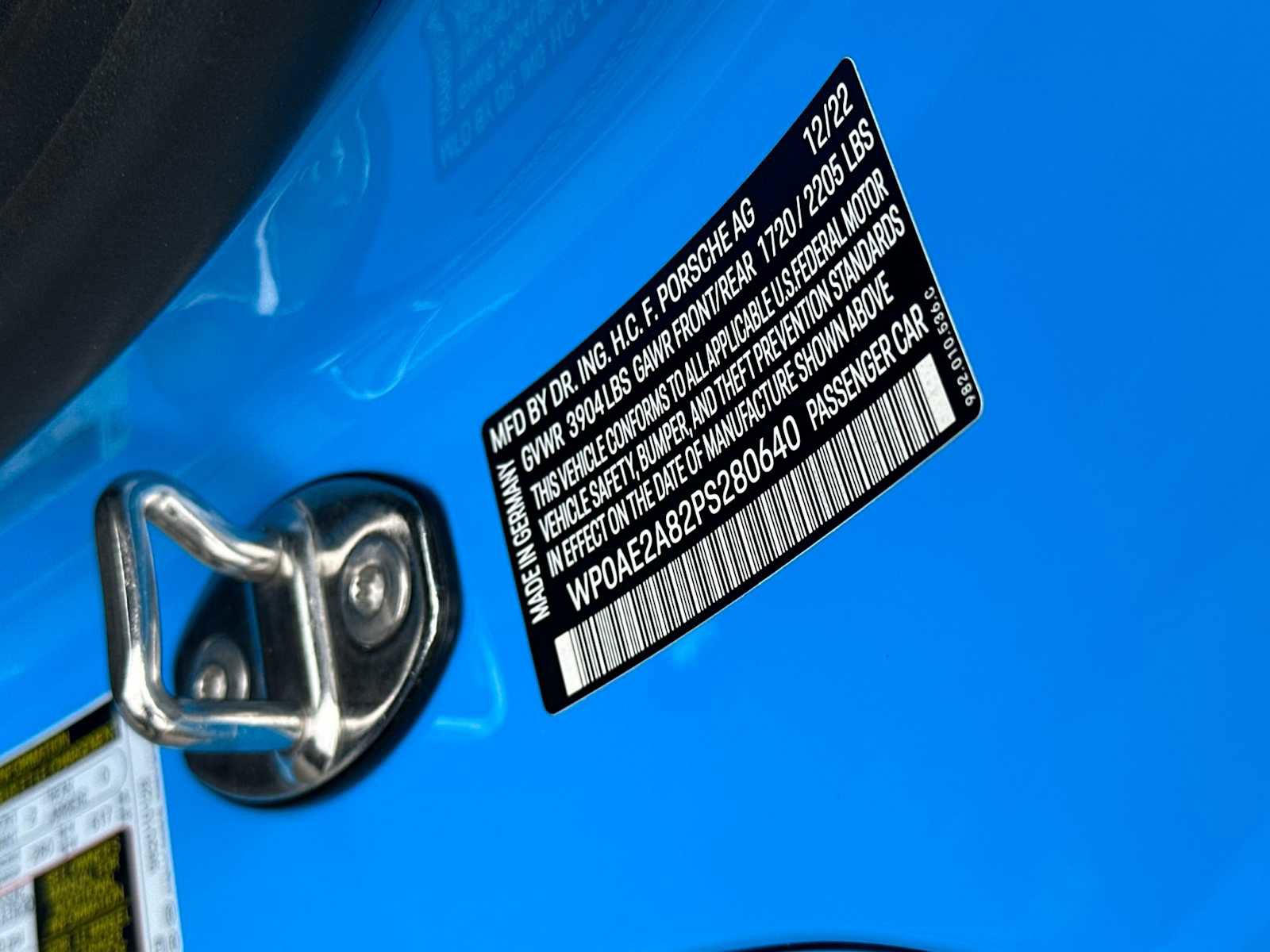 Certified 2023 Porsche 718 Cayman GT4 RS RWD image 26