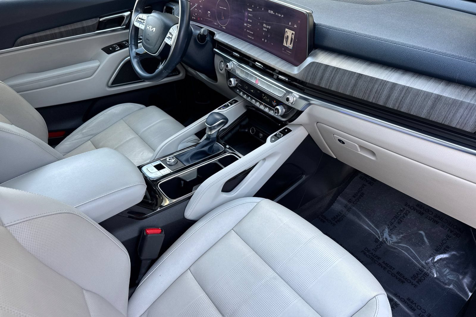 Used 2023 Kia Telluride SX FWD image 17