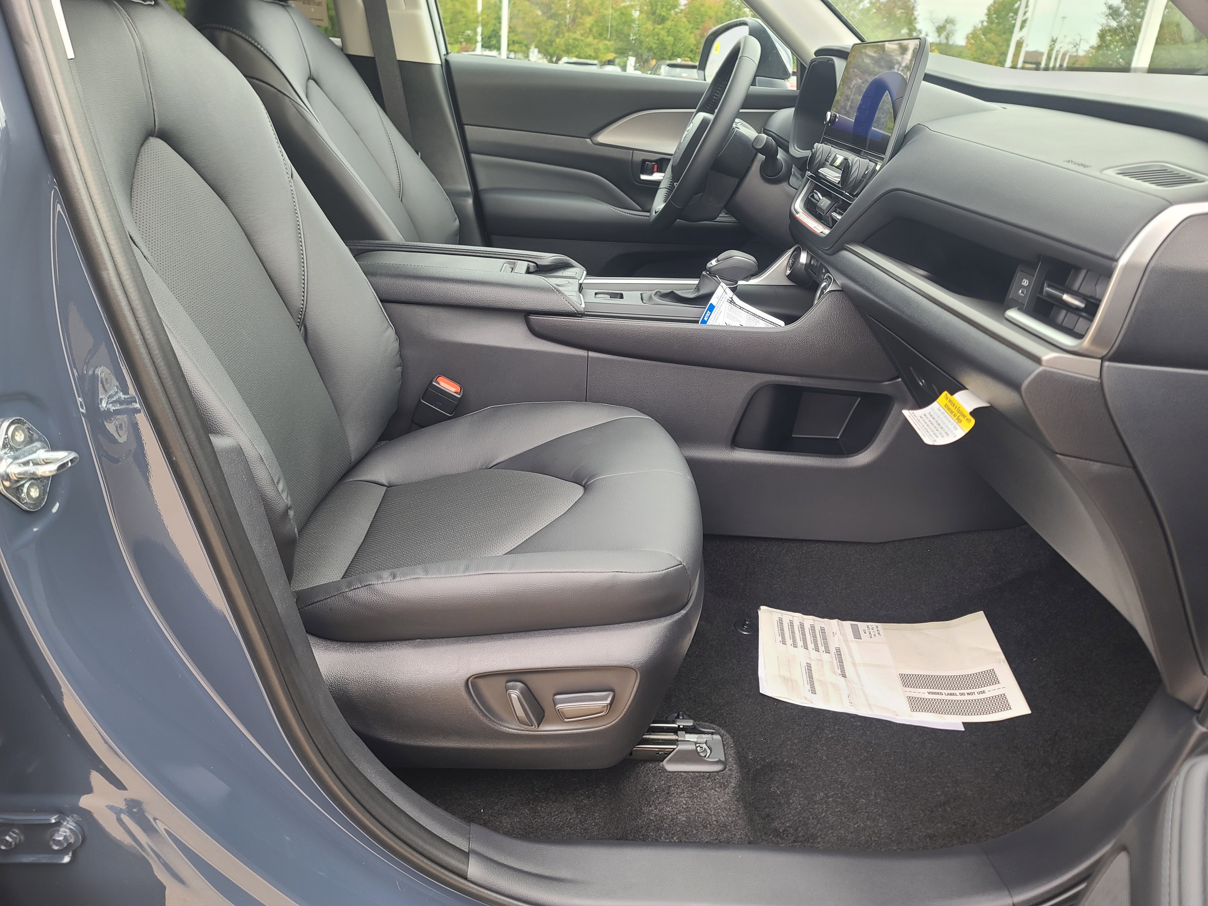 New 2026 Toyota Grand Highlander XLE image 15