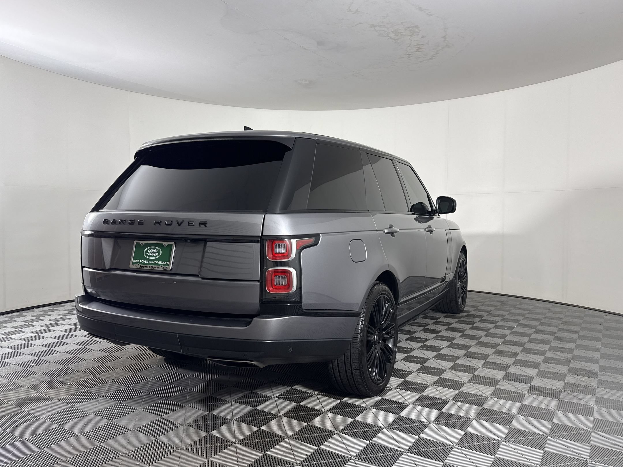 Used 2021 Land Rover Range Rover P525 Westminster Edition AWD/4WD image 9