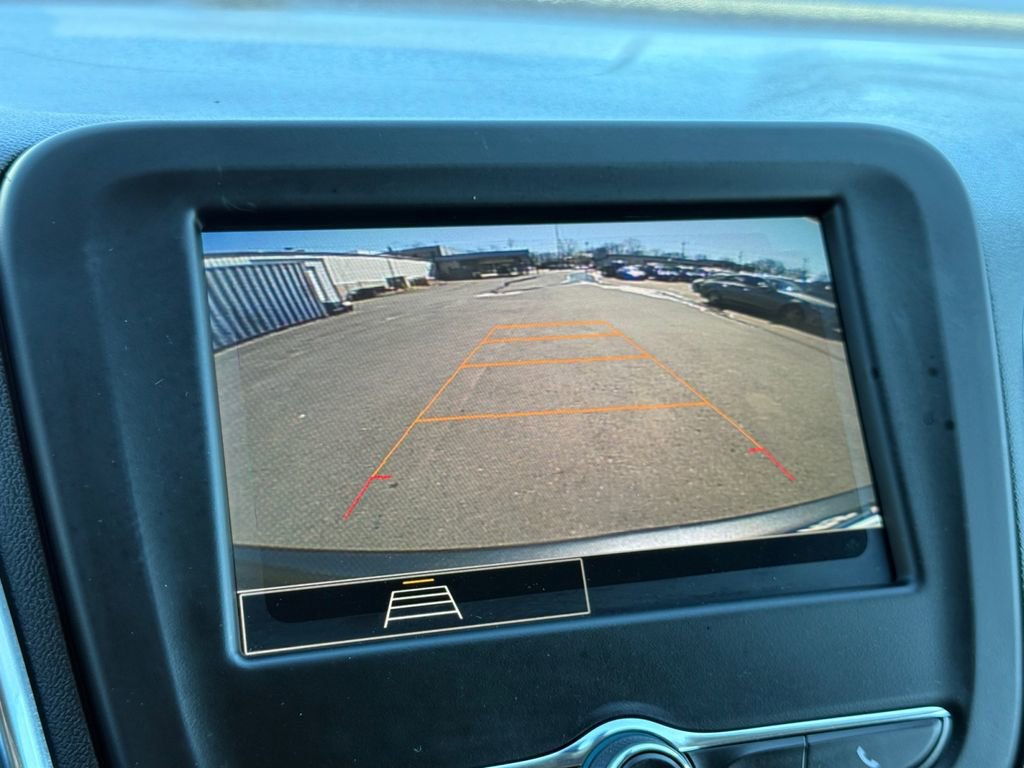 Used 2023 Chevrolet Equinox LT AWD/4WD image 15
