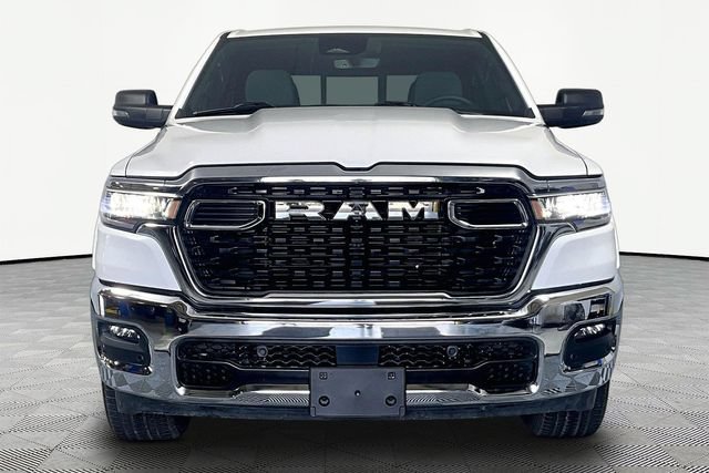 Used 2025 RAM 1500 Lone Star AWD/4WD image 4