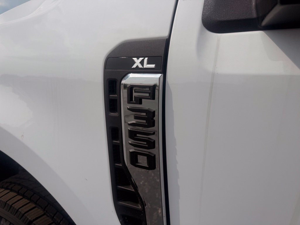 New 2026 Ford F350 XL AWD/4WD image 12