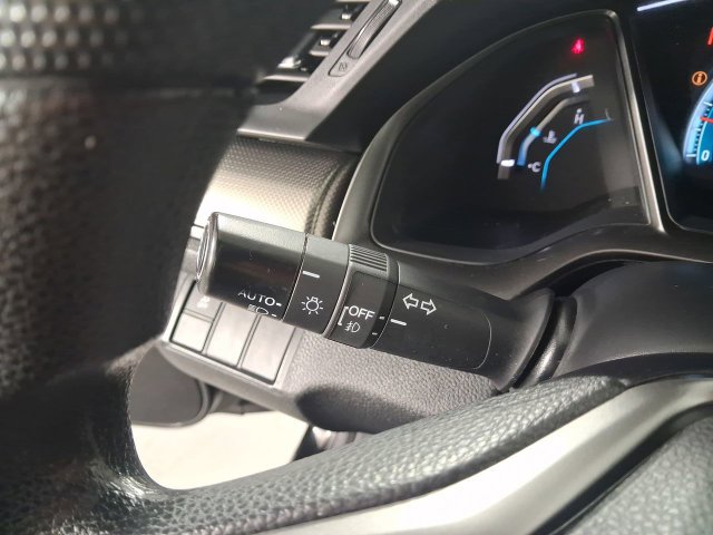 Used 2018 Honda Civic EX image 16