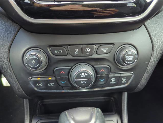 Used 2020 Jeep Cherokee Limited image 8