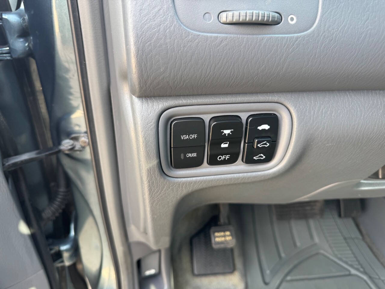 Used 2005 Honda Pilot EX-L image 11
