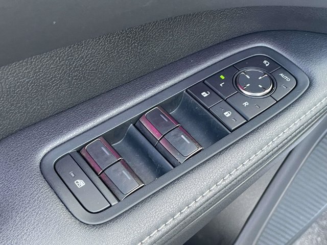 Used 2025 Lexus RX 350 AWD w/ Convenience Package image 17