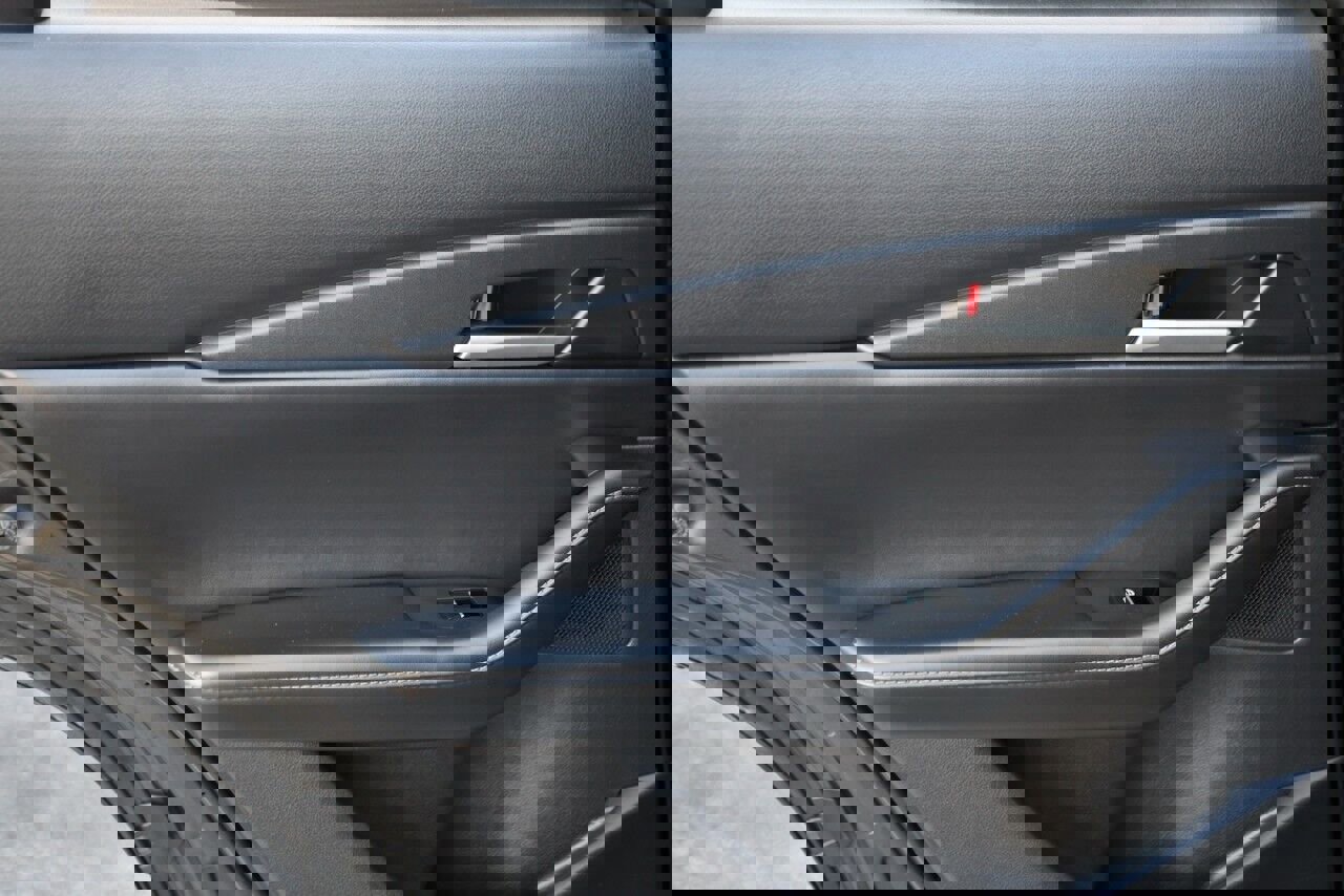 Used 2023 MAZDA CX-30 AWD 2.5 S w/ Select Package image 11