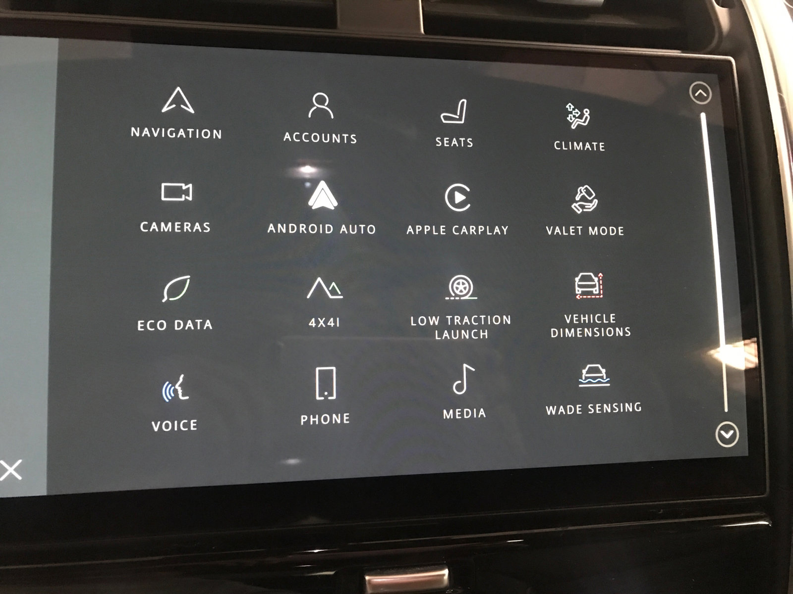 Used 2022 Land Rover Discovery S R-Dynamic image 20