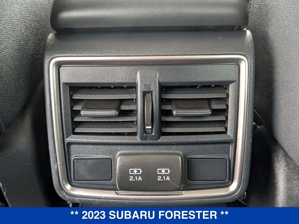 Used 2023 Subaru Forester Premium image 28
