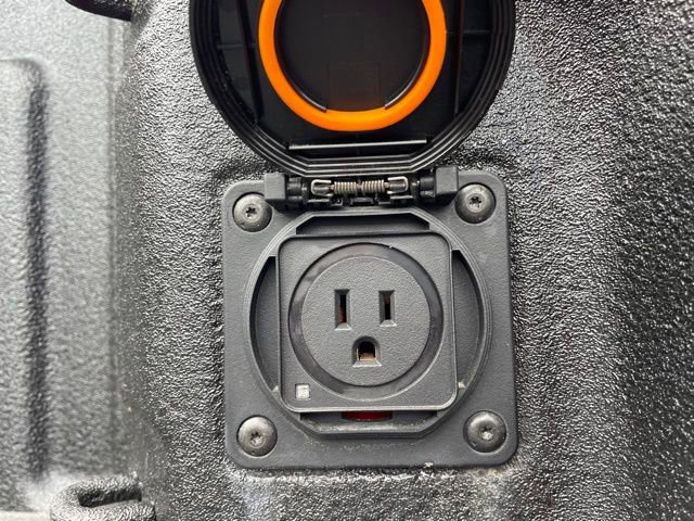 Used 2025 Chevrolet Silverado 2500 Custom w/ Custom Convenience Package image 14