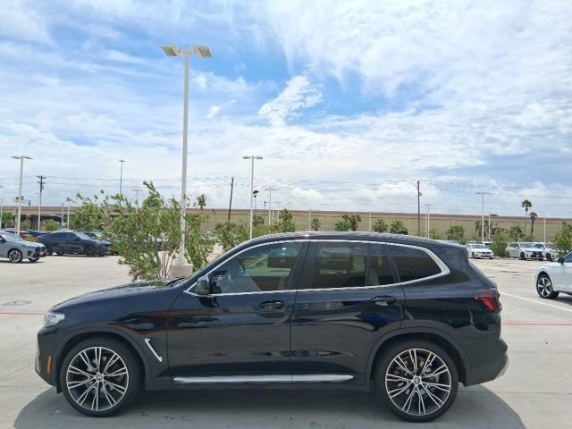 Used 2023 BMW X3 sDrive30i w/ Premium Package w/ZPA RWD image 3