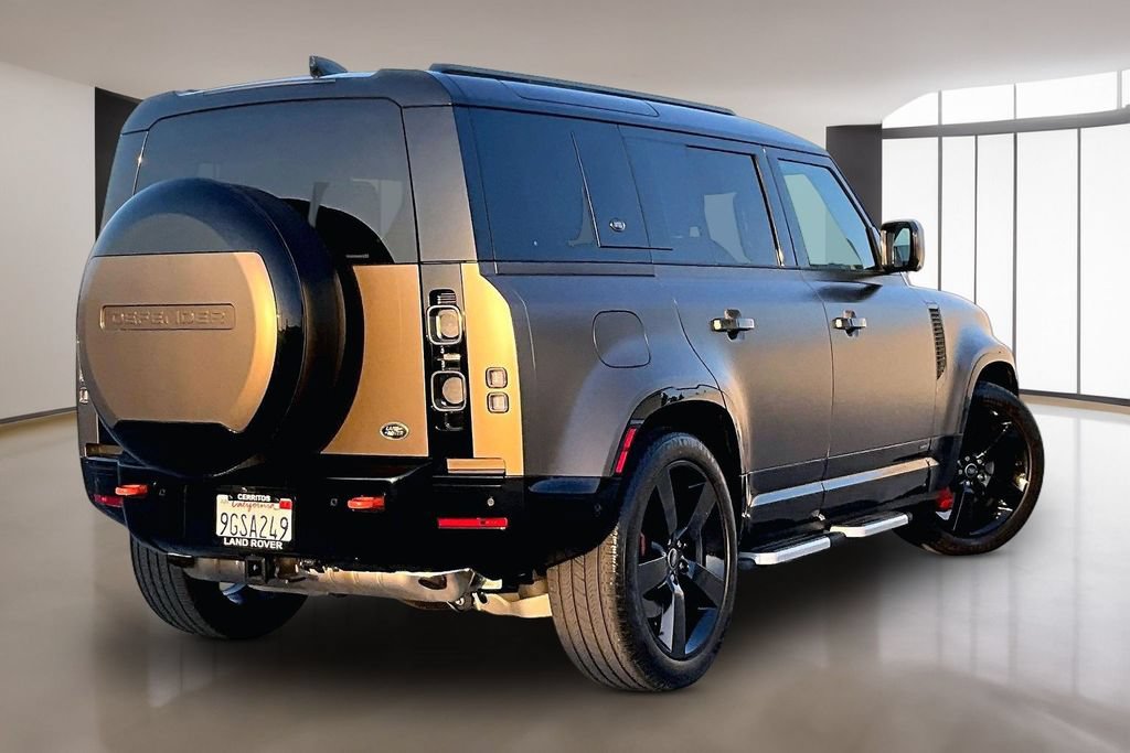 Certified 2023 Land Rover Defender 110 X AWD/4WD image 6