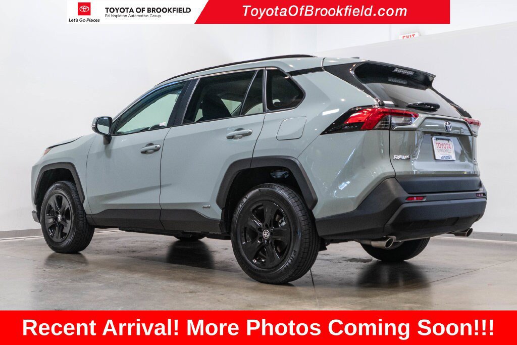 Certified 2023 Toyota RAV4 XLE AWD/4WD image 6