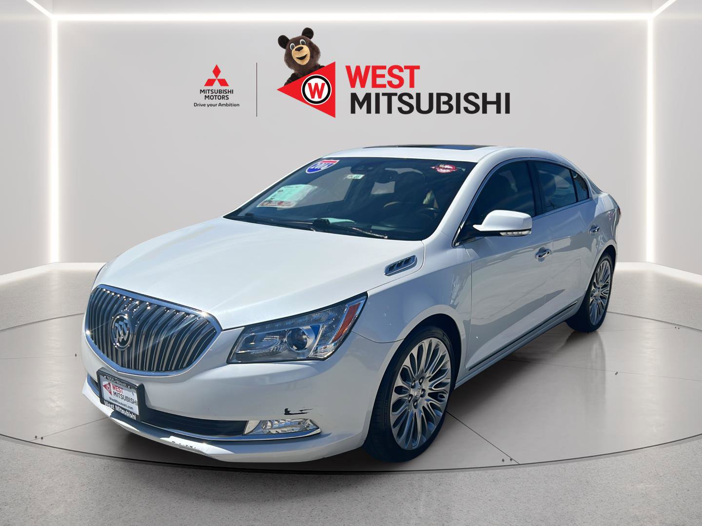 Used 2016 Buick LaCrosse Premium w/ Driver Confidence Package #1 FWD image 1