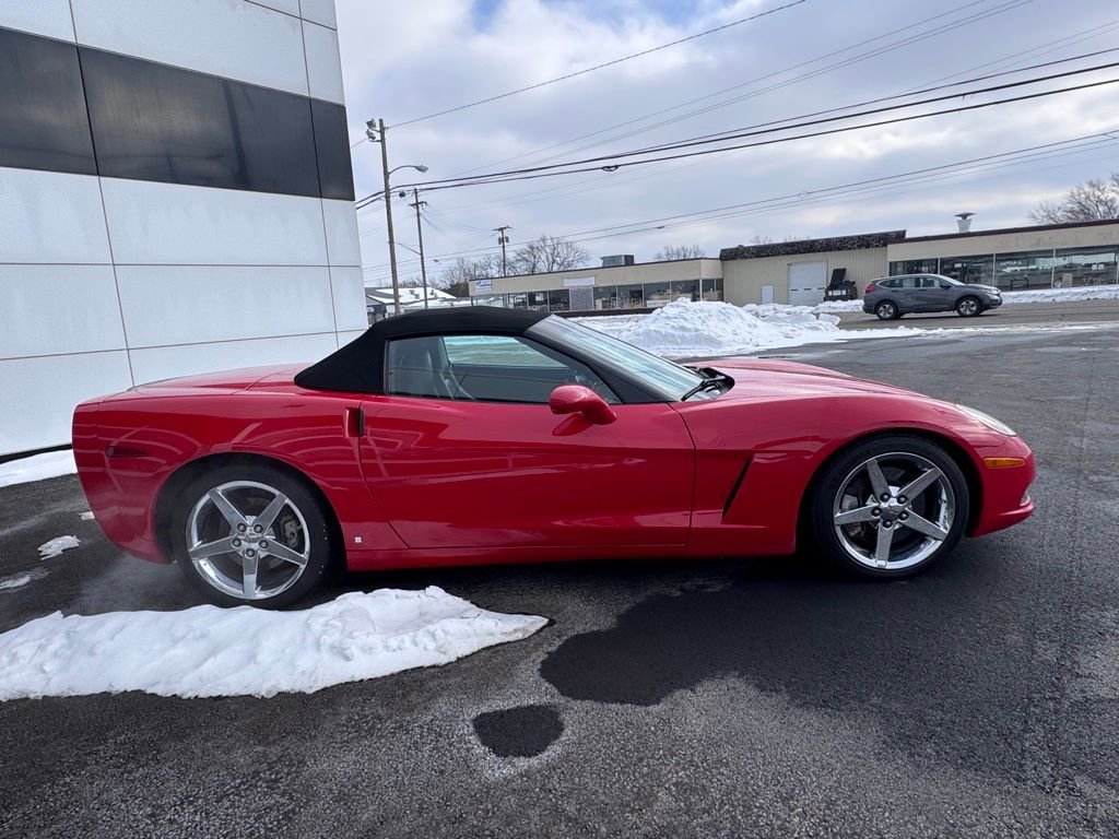 Used 2006 Chevrolet Corvette Convertible w/ Preferred Equipment Group image 8