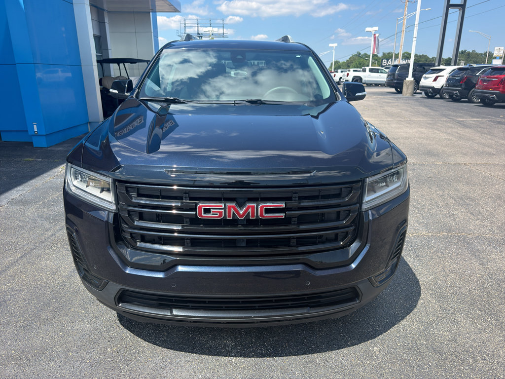 Used 2021 GMC Acadia SLE w/ Driver Convenience Package FWD image 2