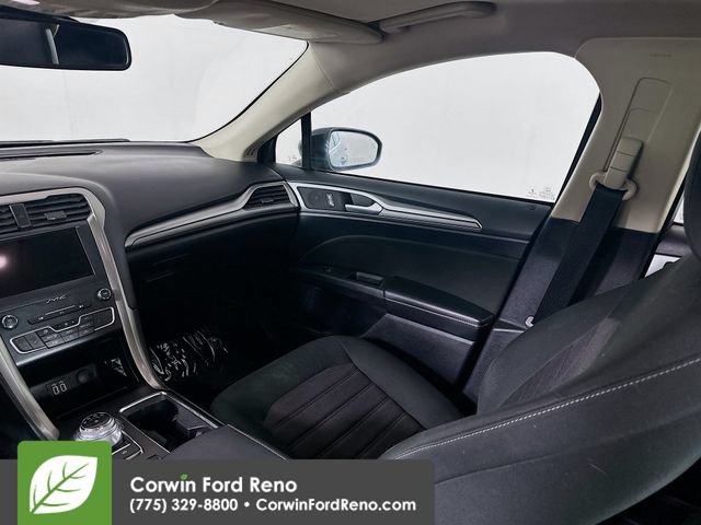 Certified 2019 Ford Fusion SE AWD/4WD image 23