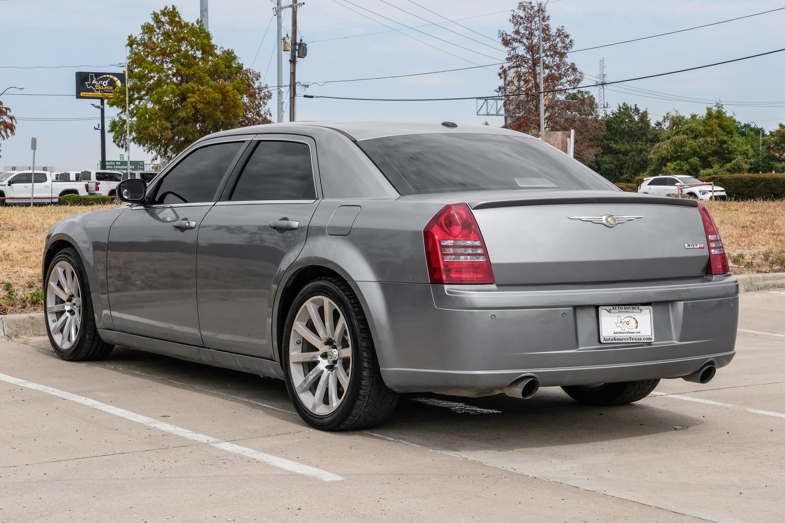 Used 2006 Chrysler 300 SRT8 w/ SRT Option Group II RWD image 9