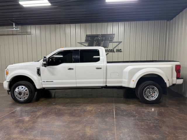 Used 2017 Ford F450 Platinum w/ Platinum Ultimate Package AWD/4WD image 3