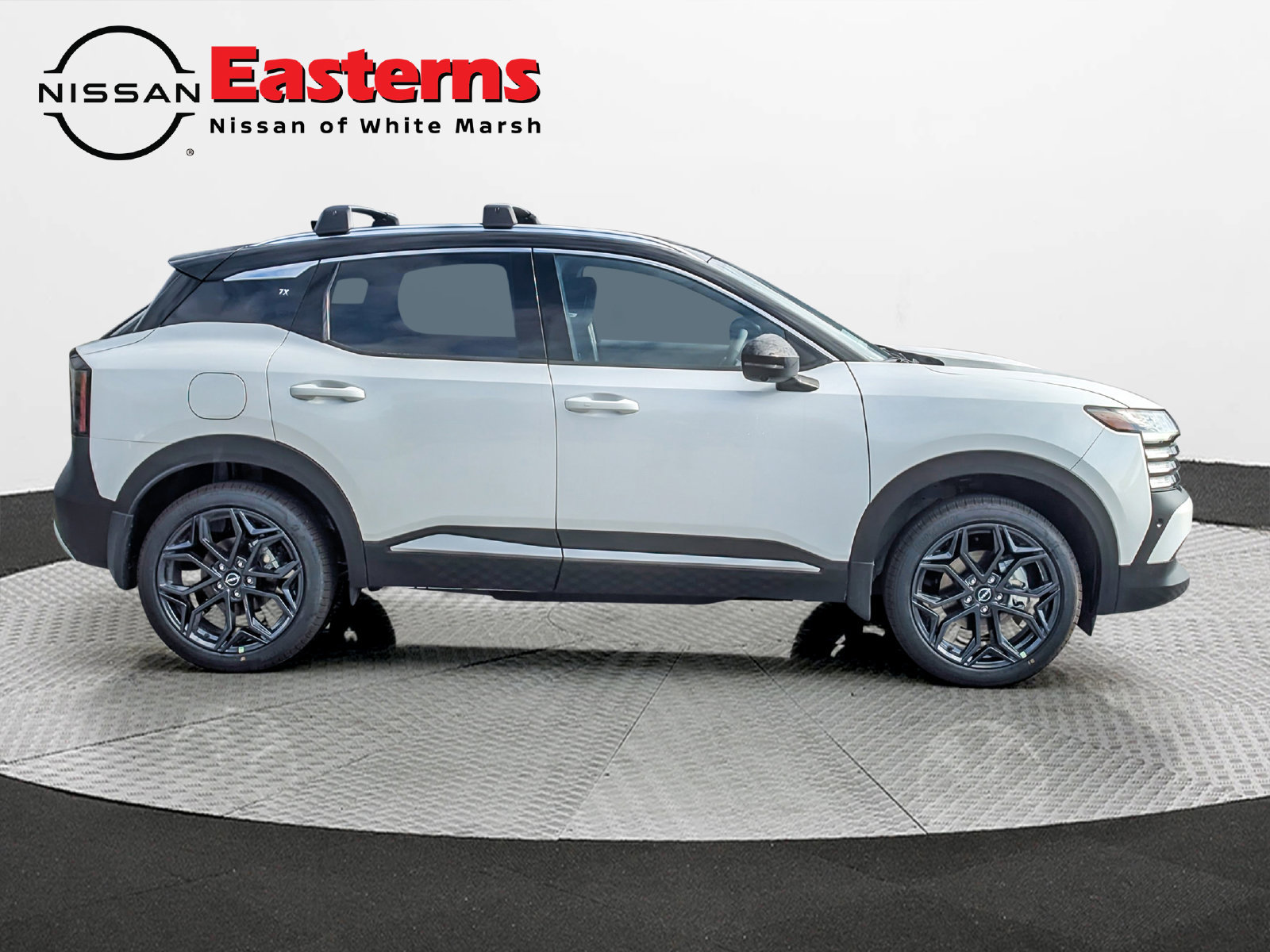 New 2027 Nissan Kicks SR AWD/4WD image 5