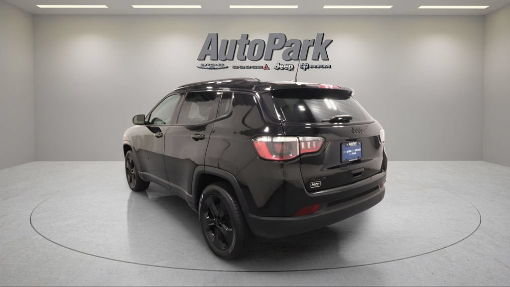 Certified 2021 Jeep Compass Latitude AWD/4WD image 3