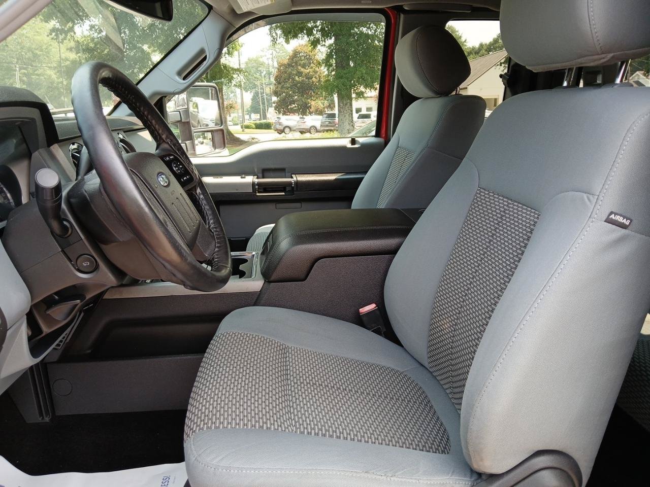 Used 2015 Ford F350 XLT AWD/4WD image 13