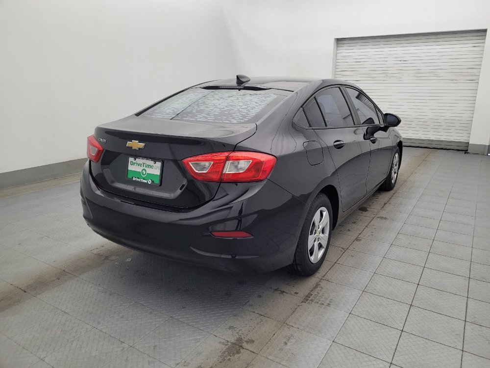 Used 2017 Chevrolet Cruze LS image 9