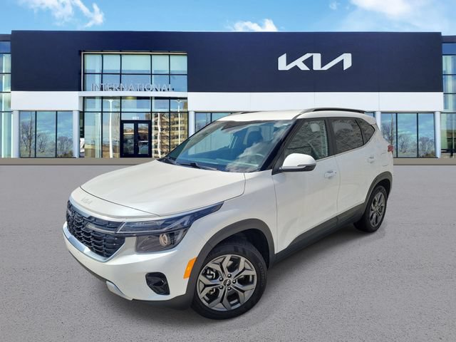 Used 2024 Kia Seltos S AWD/4WD image 1