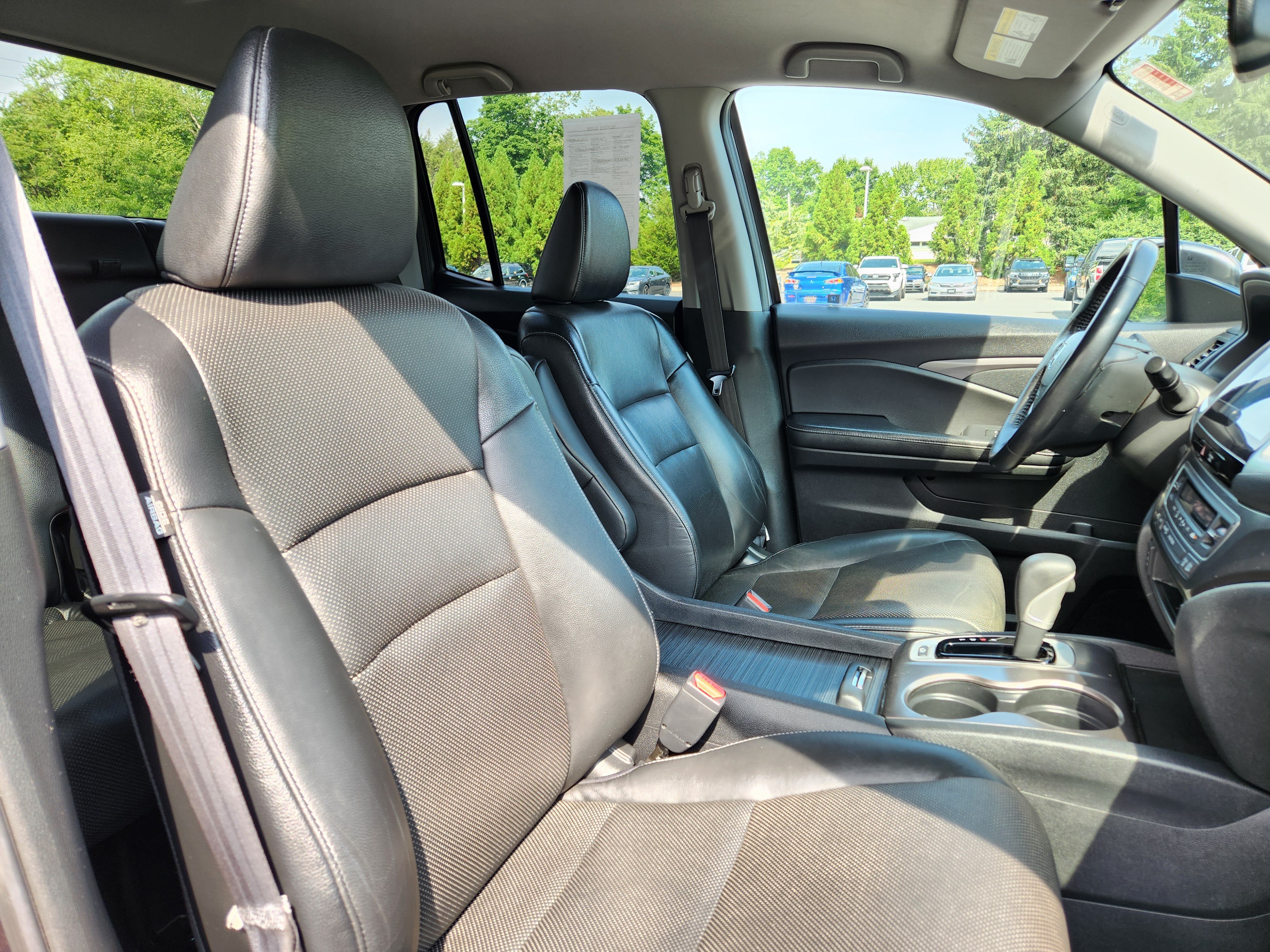 Used 2017 Honda Ridgeline RTL-T image 16