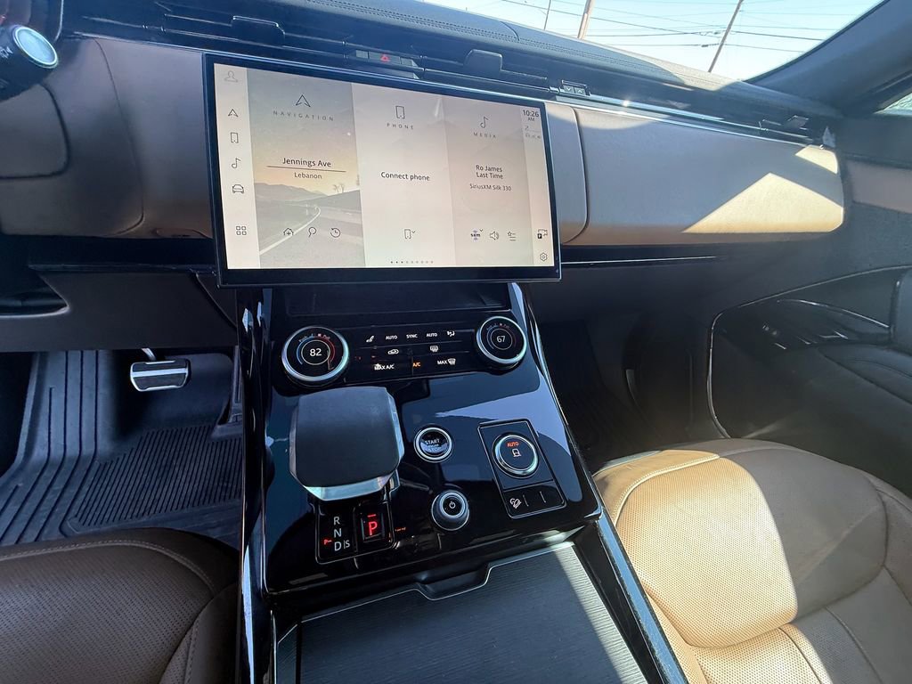 Used 2023 Land Rover Range Rover Sport SE Dynamic image 15