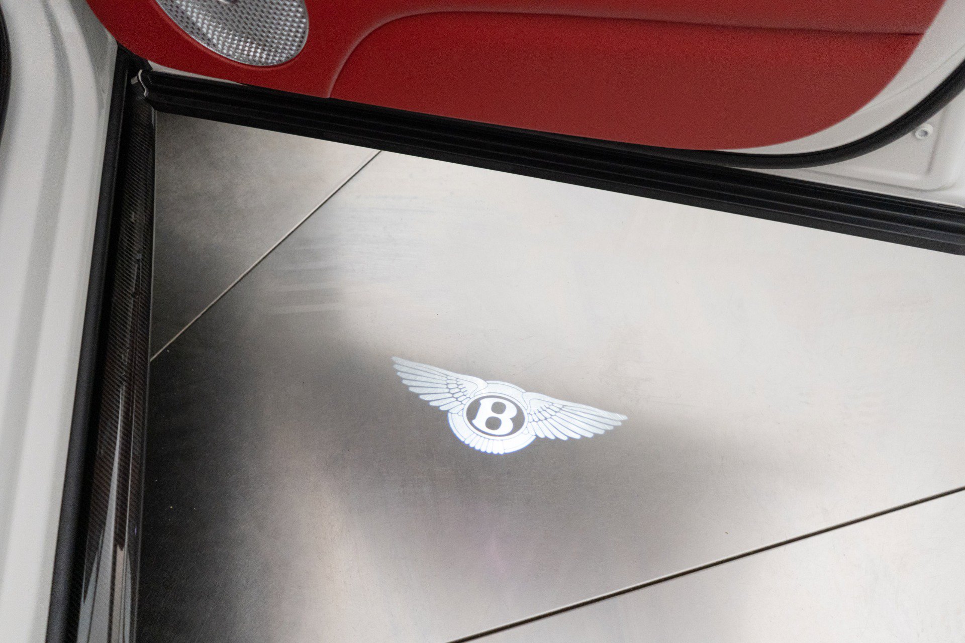 Used 2021 Bentley Bentayga Speed image 29