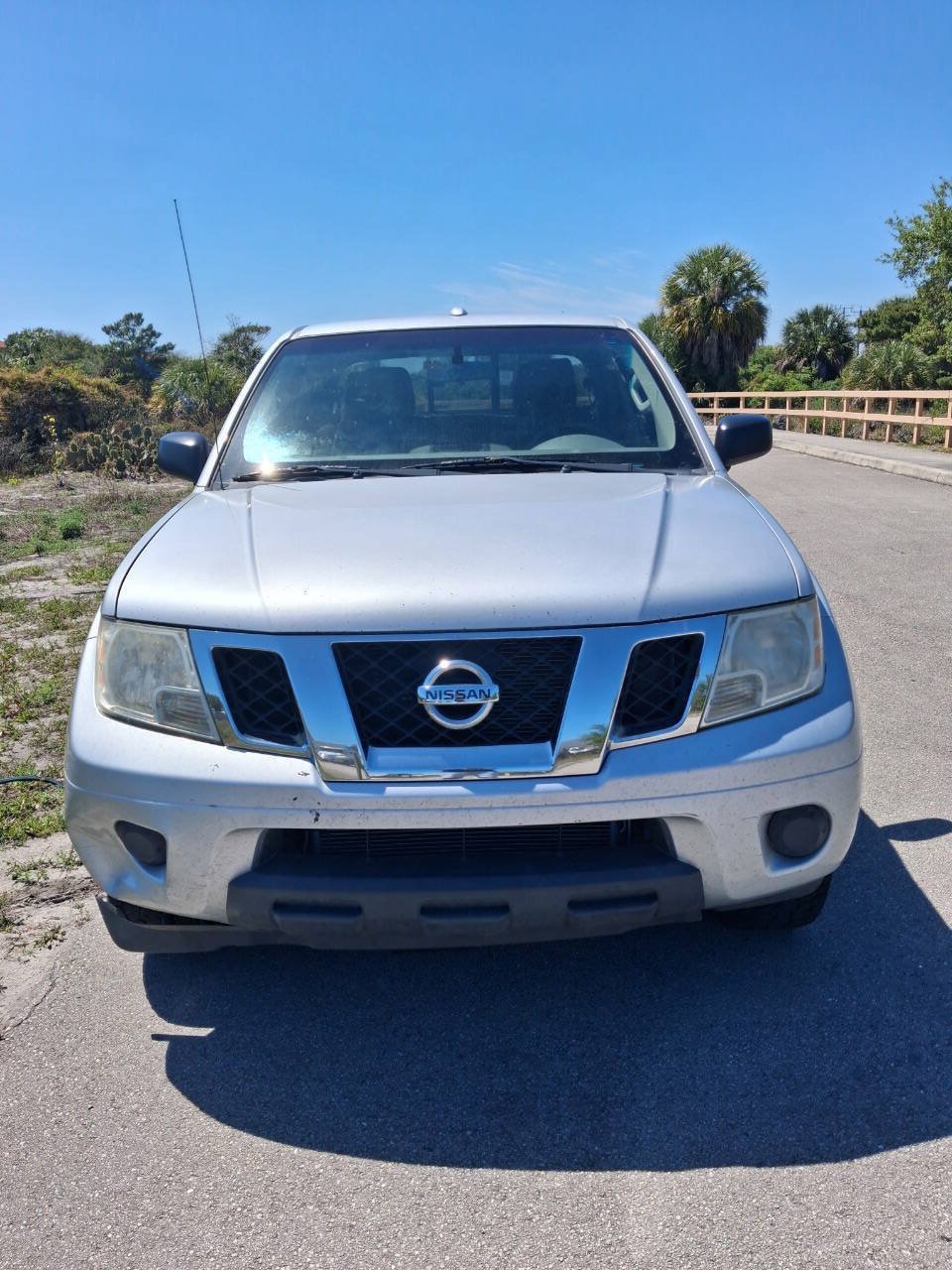 Used 2015 Nissan Frontier S RWD image 3