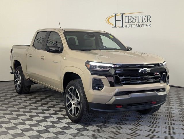 Certified 2024 Chevrolet Colorado Z71 w/ Z71 Convenience Package 2 AWD/4WD image 2