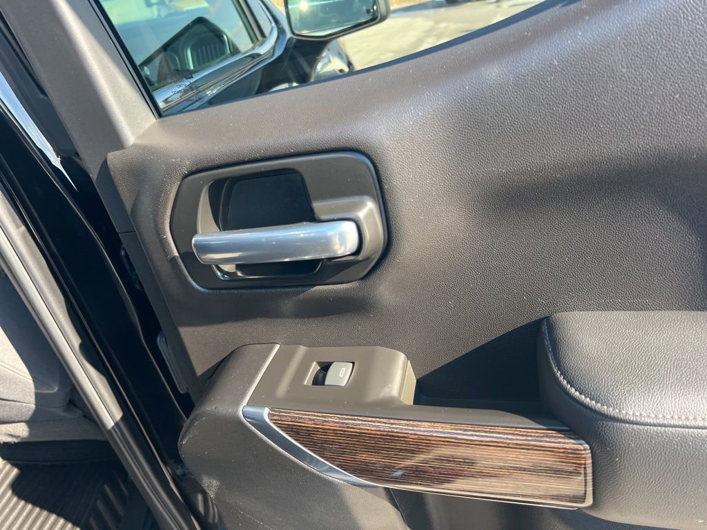 Used 2021 GMC Sierra 1500 SLE w/ X31 Off-Road Package image 33