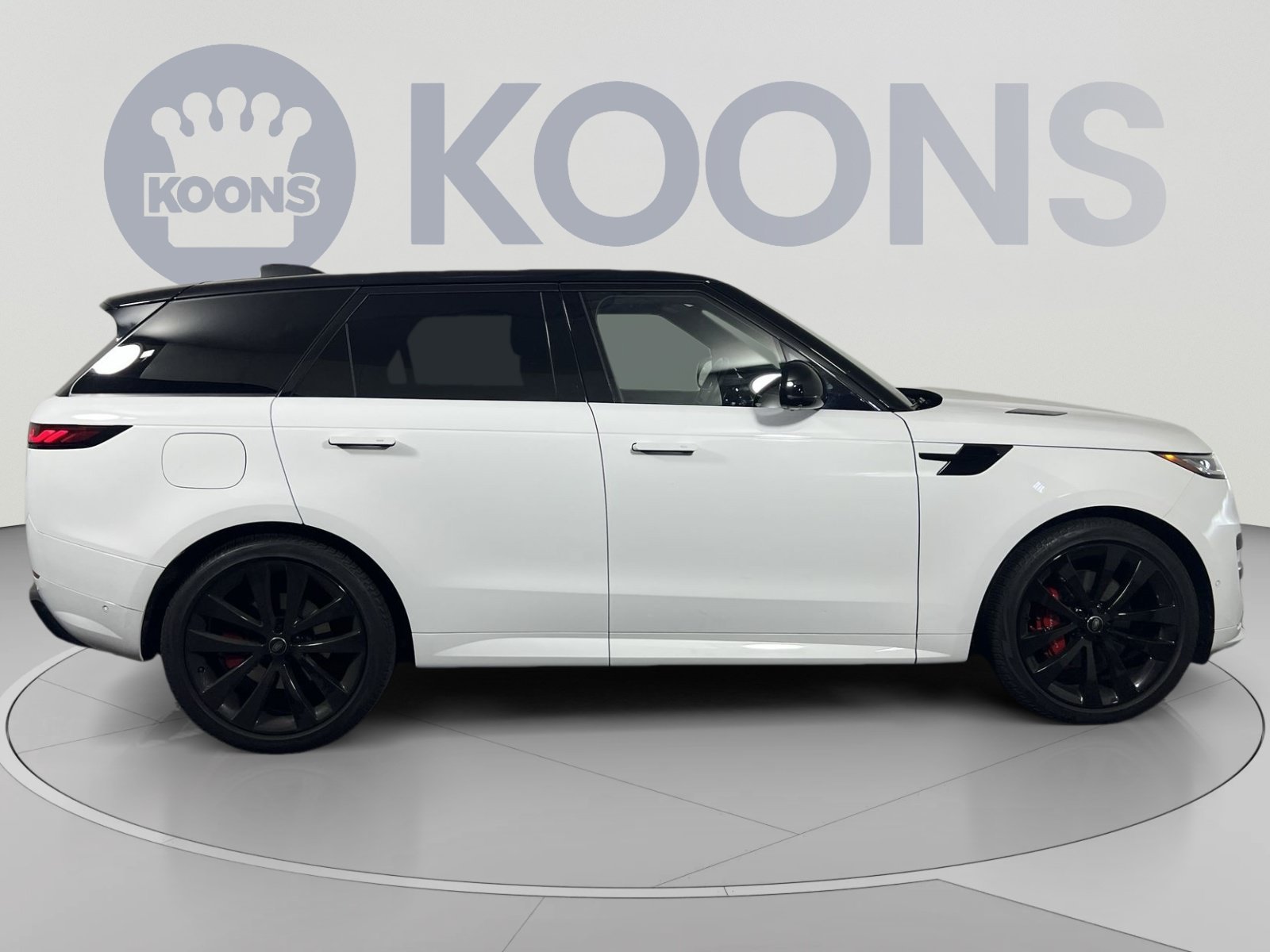 Used 2024 Land Rover Range Rover Sport Dynamic SE AWD/4WD image 8