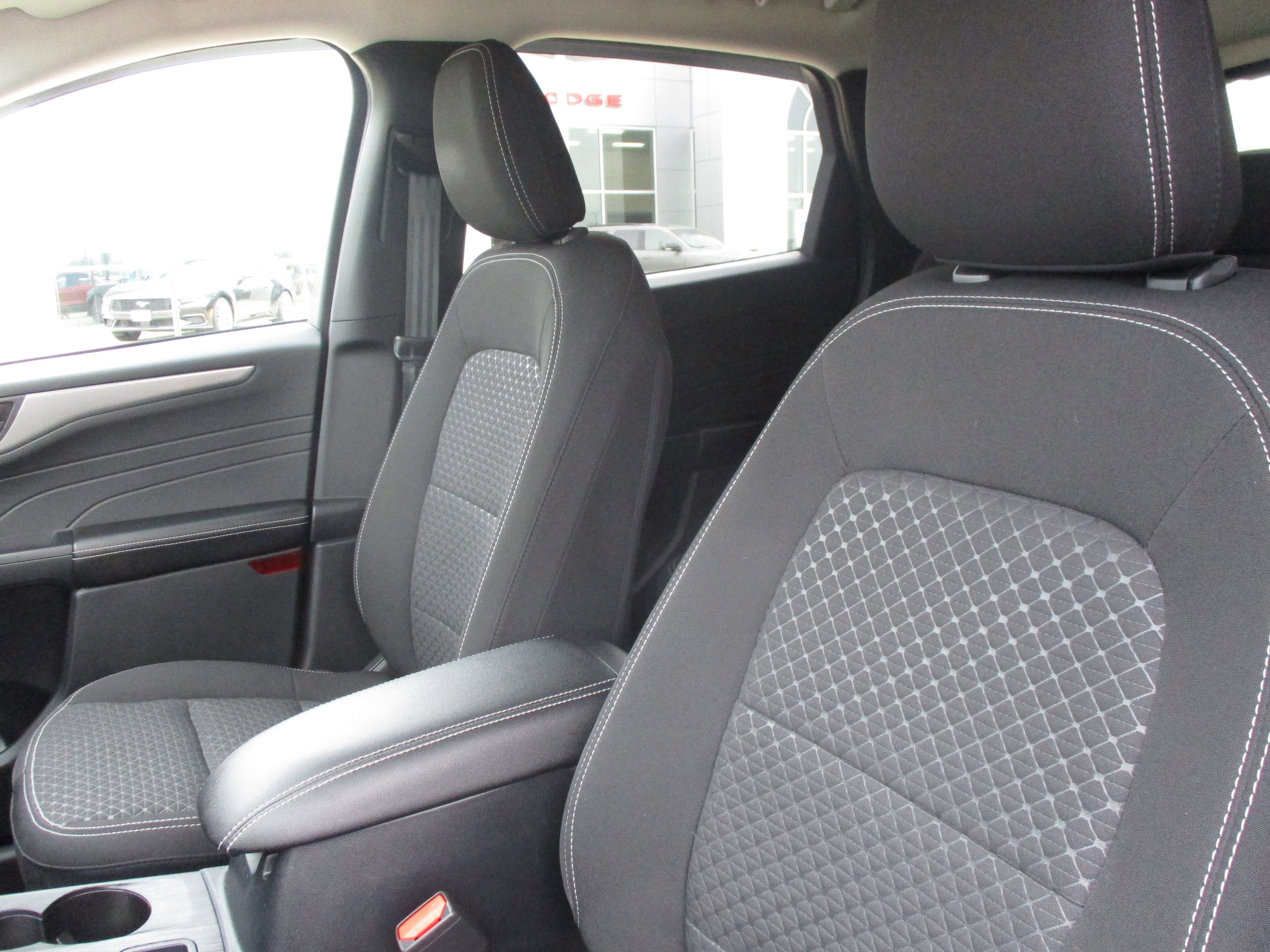 Used 2023 Ford Escape Active w/ Tech Pack #1 AWD/4WD image 36