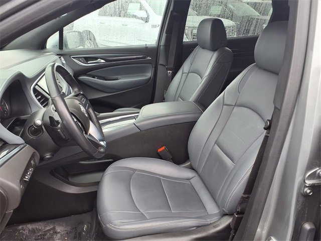 Used 2024 Buick Enclave Premium image 45