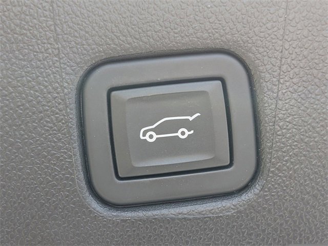 Used 2022 Chevrolet Blazer RS image 14