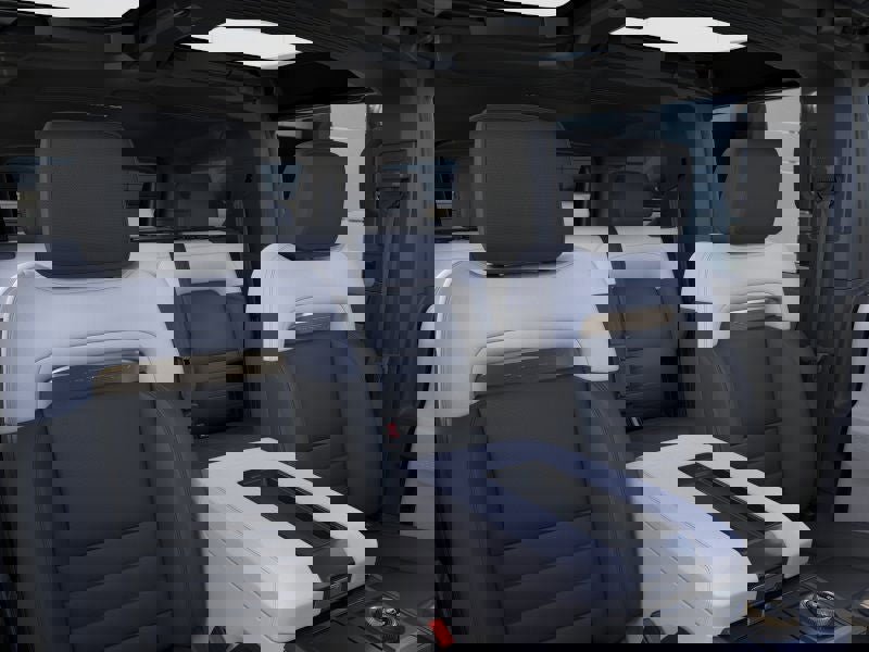 New 2025 GMC Hummer EV 2X w/ LPO, Dark Essentials Package image 27