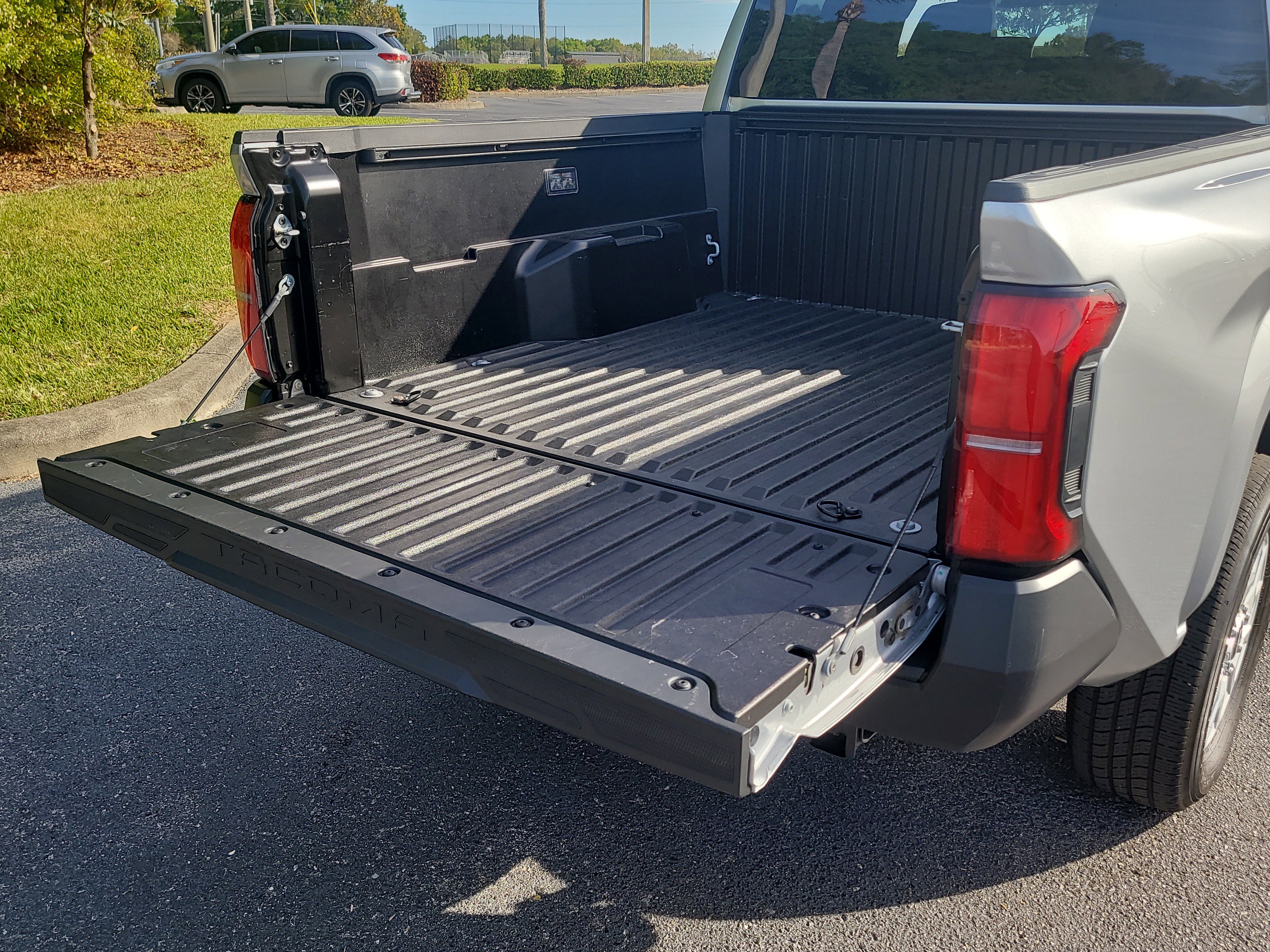 Certified 2025 Toyota Tacoma SR image 13