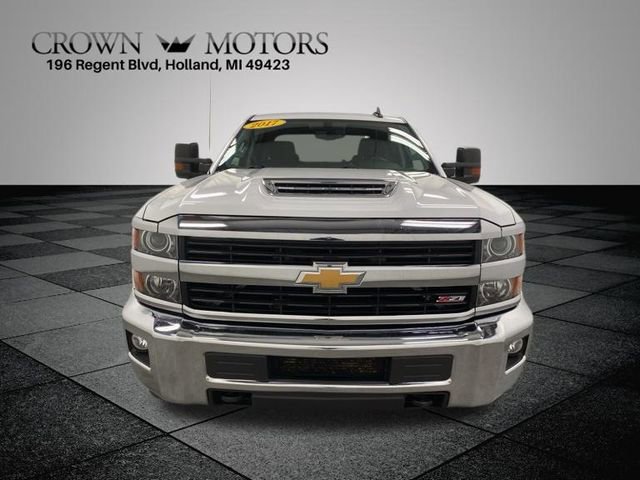 Used 2017 Chevrolet Silverado 2500 LT w/ LT Fleet Convenience Package image 2