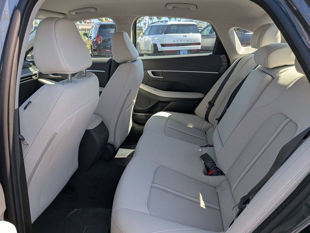 New 2026 Hyundai Sonata SEL FWD image 28
