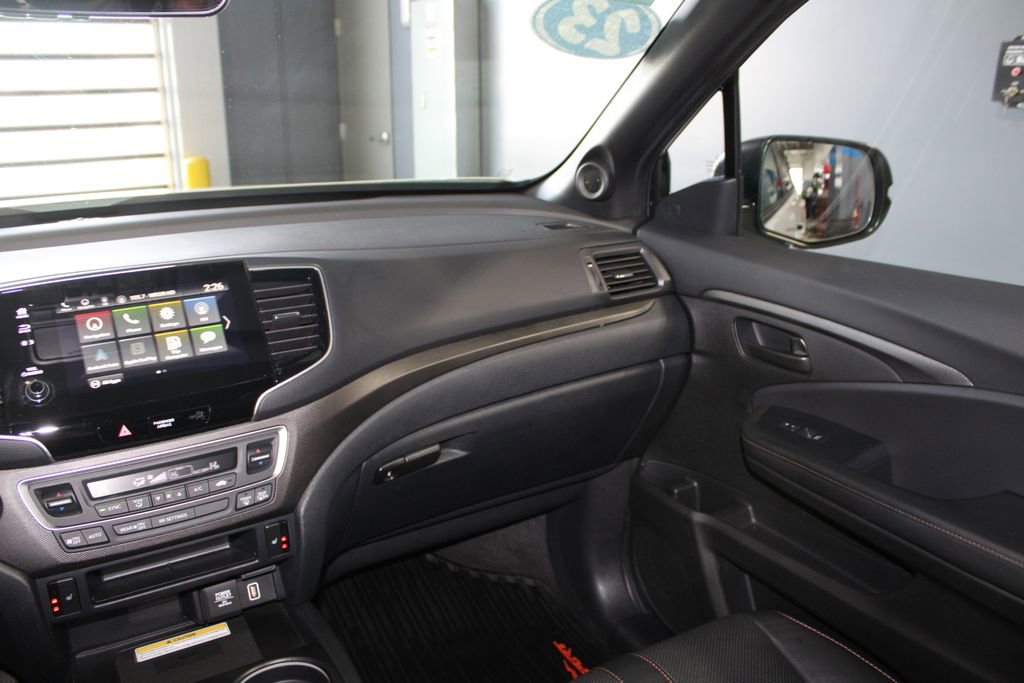 Used 2023 Honda Passport TrailSport image 26