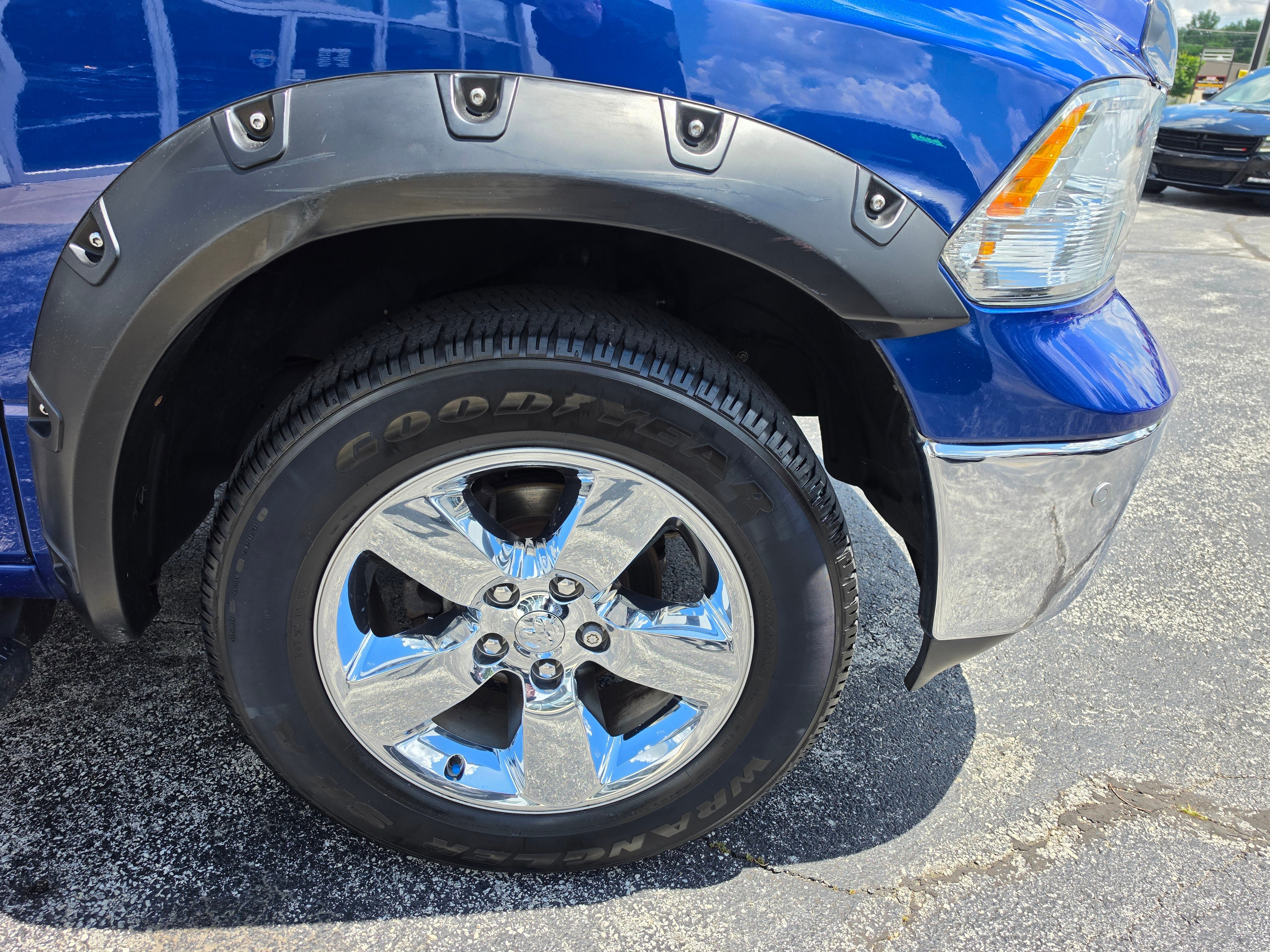 Used 2014 RAM 1500 SLT AWD/4WD image 12